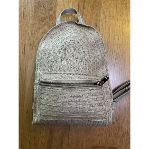 Mini Straw Woven Backpack/Fashion Bag In Brown Wicker - Picture 2 of 6